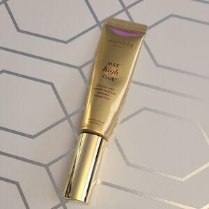 Wander Beauty Mile High Club Mascara